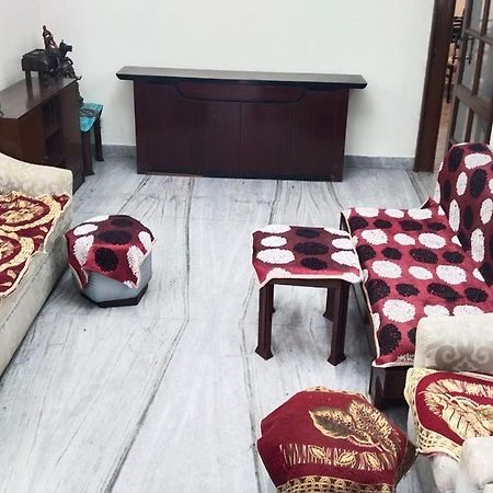 Greenleaf Apartment And Suites, Kalkaji Ню Делхи Екстериор снимка