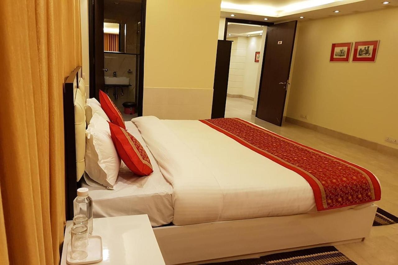 Greenleaf Apartment And Suites, Kalkaji Ню Делхи Екстериор снимка