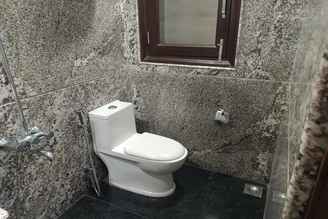 Greenleaf Apartment And Suites, Kalkaji Ню Делхи Екстериор снимка