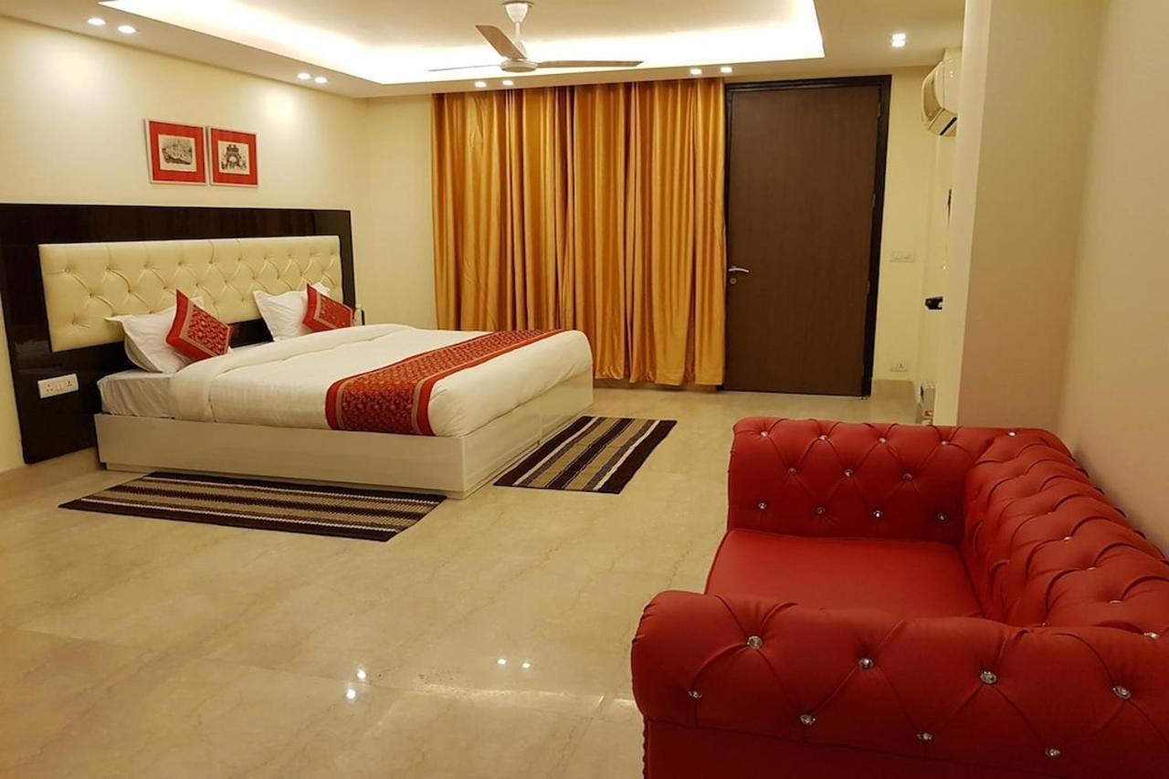 Greenleaf Apartment And Suites, Kalkaji Ню Делхи Екстериор снимка