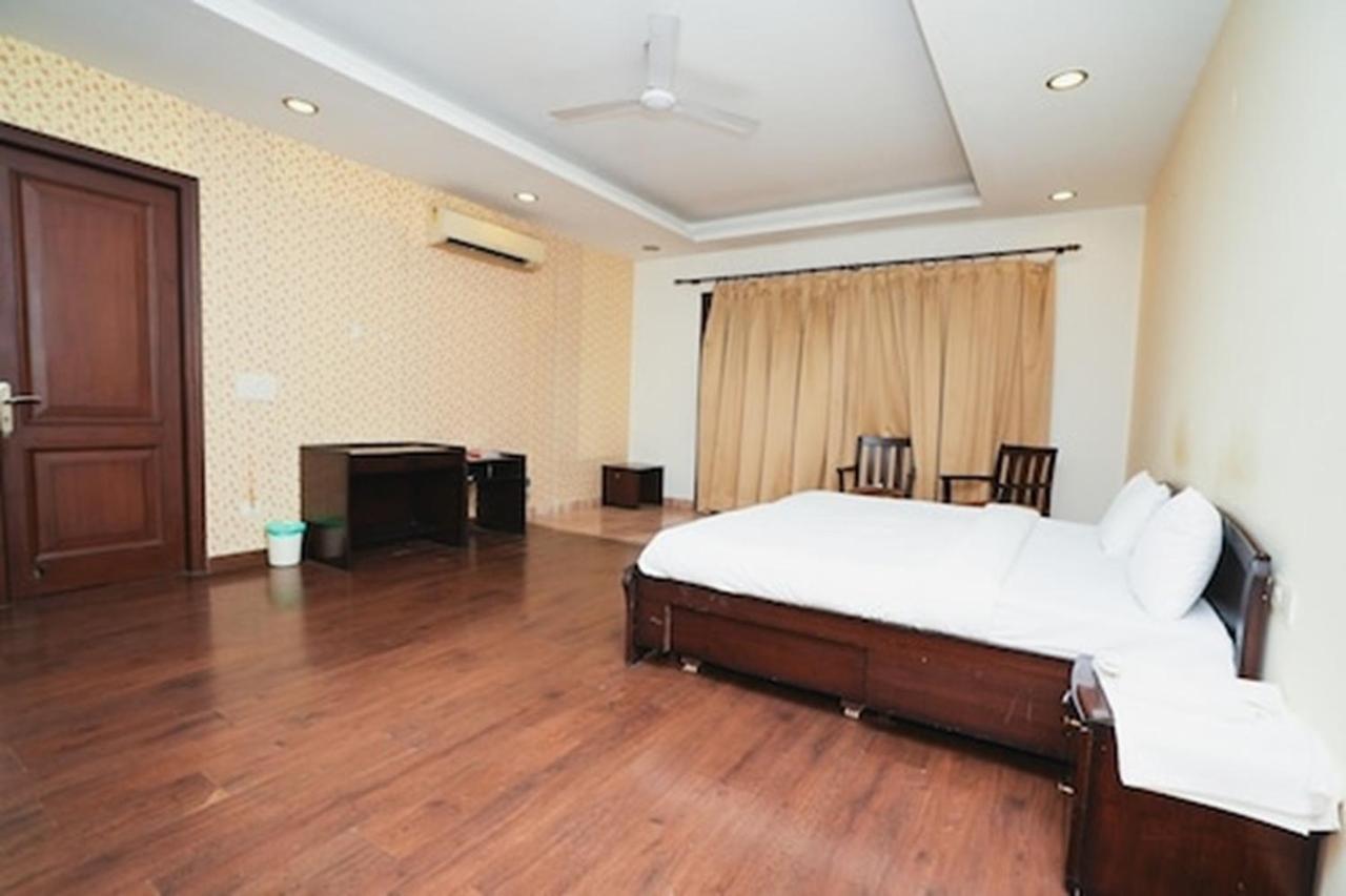 Greenleaf Apartment And Suites, Kalkaji Ню Делхи Екстериор снимка